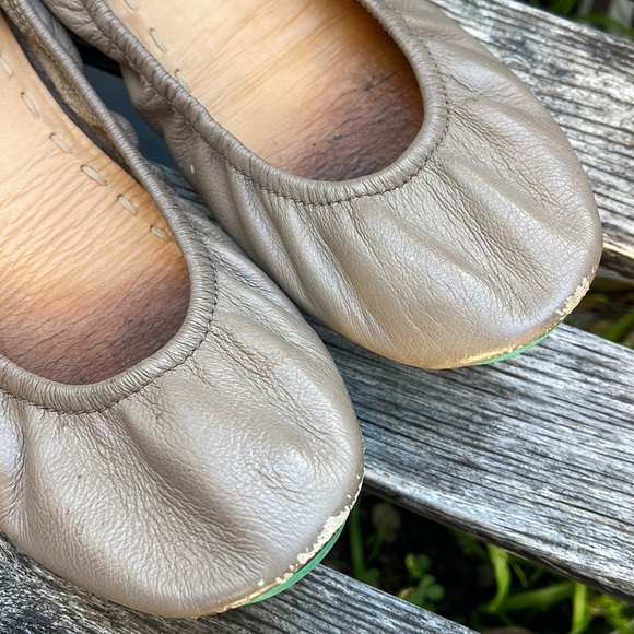 TIEKS  Taupe Ballet Flats women’s size 8 - Picture 7 of 16